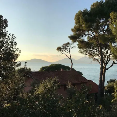 Villa Soldati Tellaro